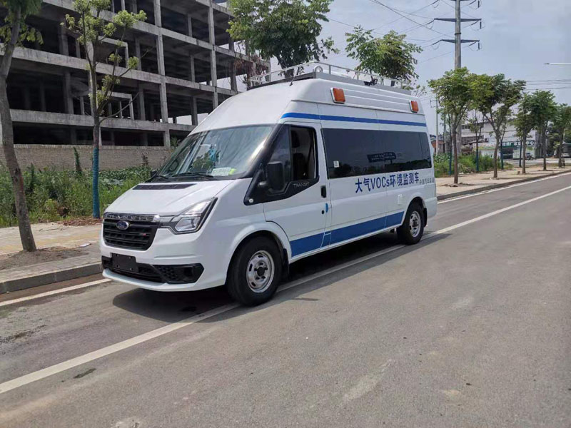 福特V348大气环境监测车